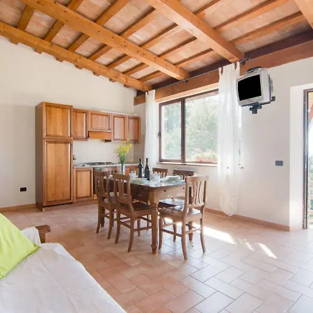 Holiday home Belvilla By Oyo Amarena Apecchio